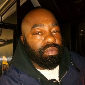 Meet your Posher, Douglas